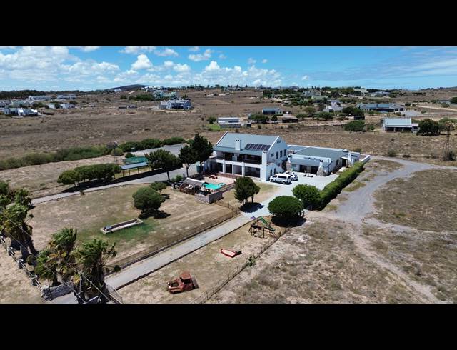 14 BEDROOM HOUSE FOR SALE IN LONG ACRES COUNTRY ESTATE